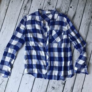 Long sleeve blue and white check button down shirt